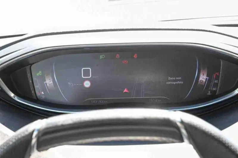 Peugeot 5008 usata a Torino (13)