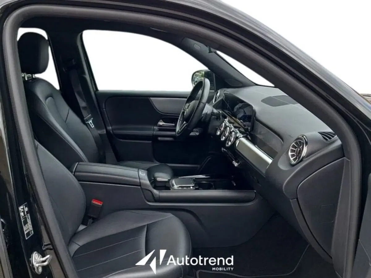 Mercedes-Benz GLB usata a Lecce (8)