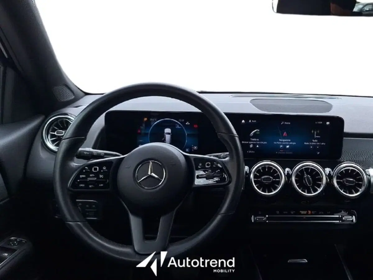 Mercedes-Benz GLB usata a Lecce (9)