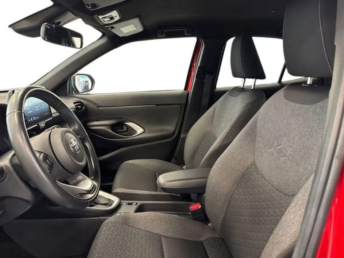 Toyota Yaris Cross usata a Prato (14)