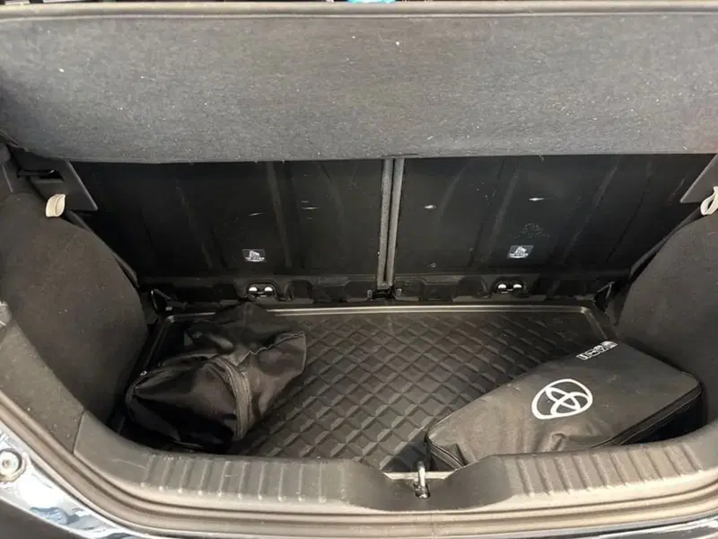 Toyota Aygo X usata a Prato (15)