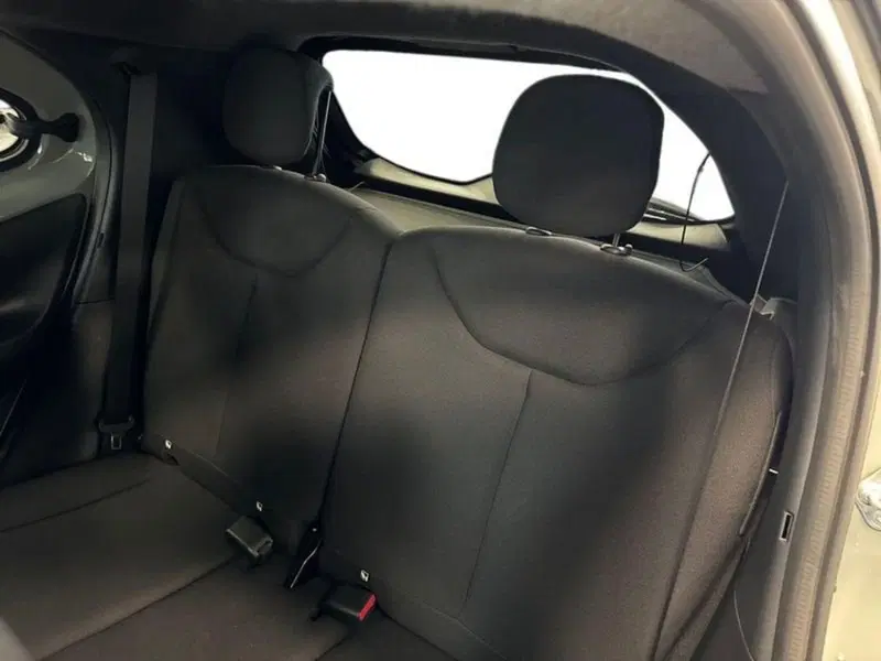 Toyota Aygo X usata a Prato (18)