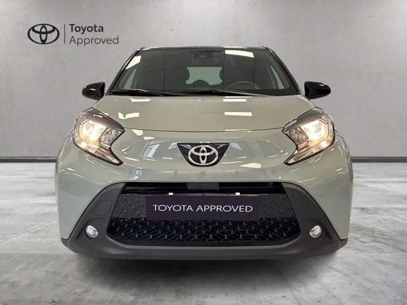 Toyota Aygo X usata a Prato (4)