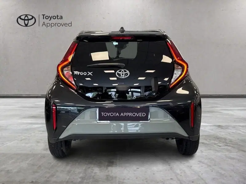 Toyota Aygo X usata a Prato (7)