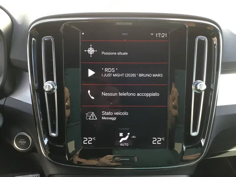 Volvo XC40 usata a Napoli (11)