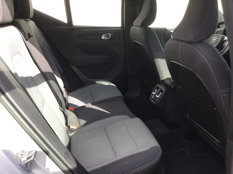 Volvo XC40 usata a Napoli (18)