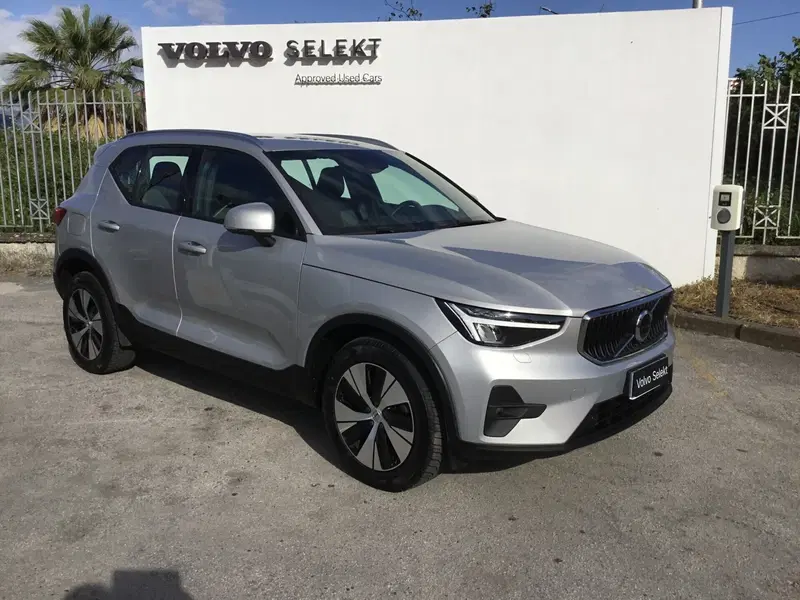 Volvo XC40 usata a Napoli (4)