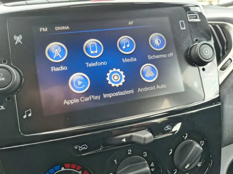 Lancia Ypsilon usata a Firenze (11)