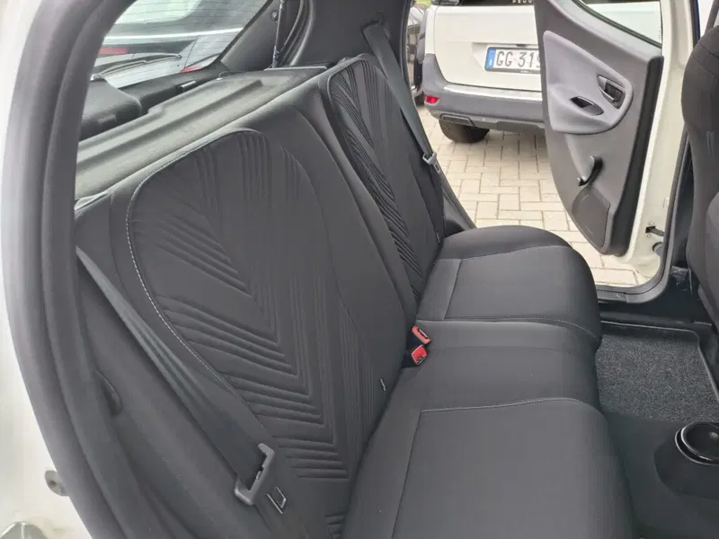 Lancia Ypsilon usata a Firenze (13)