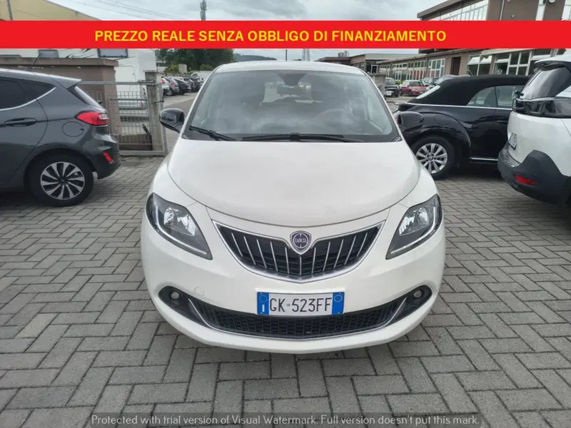 Lancia Ypsilon usata a Firenze (2)