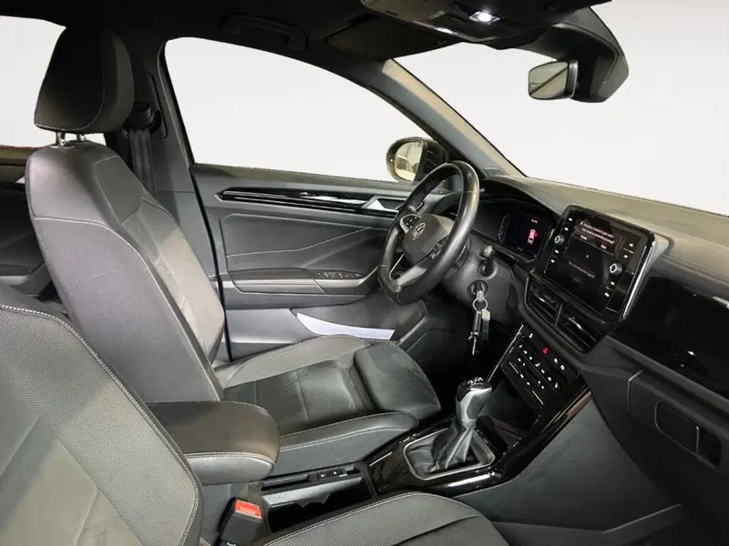 Volkswagen T-Roc usata a Verona (5)