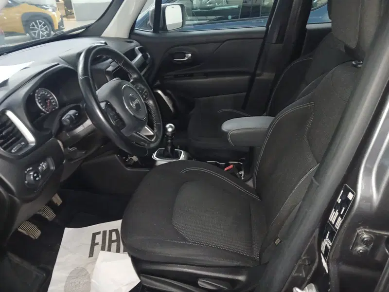 Jeep Renegade usata a Lecce (11)