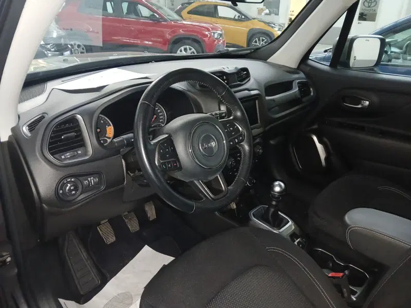 Jeep Renegade usata a Lecce (12)