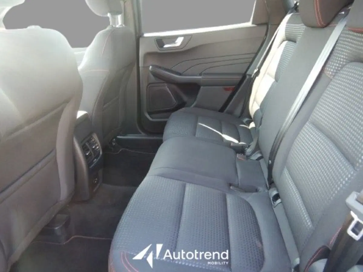 Ford Kuga usata a Bari (13)