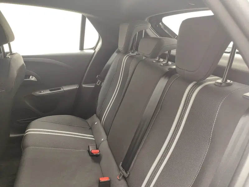 Opel Corsa usata a Como (13)