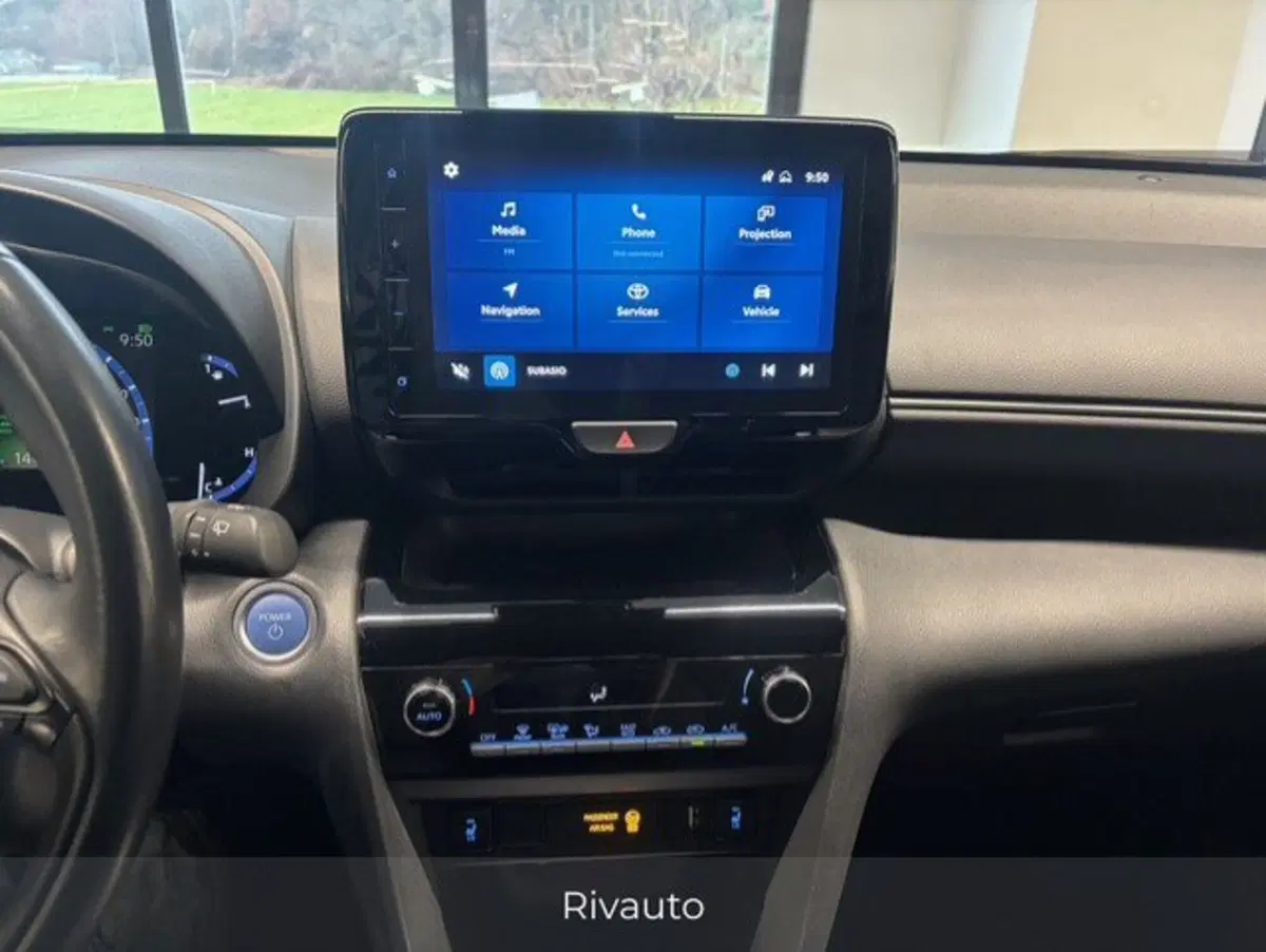 Toyota Yaris Cross usata a Como (7)