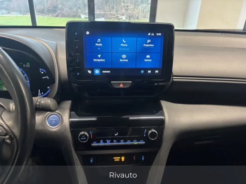 Toyota Yaris Cross usata a Como (7)