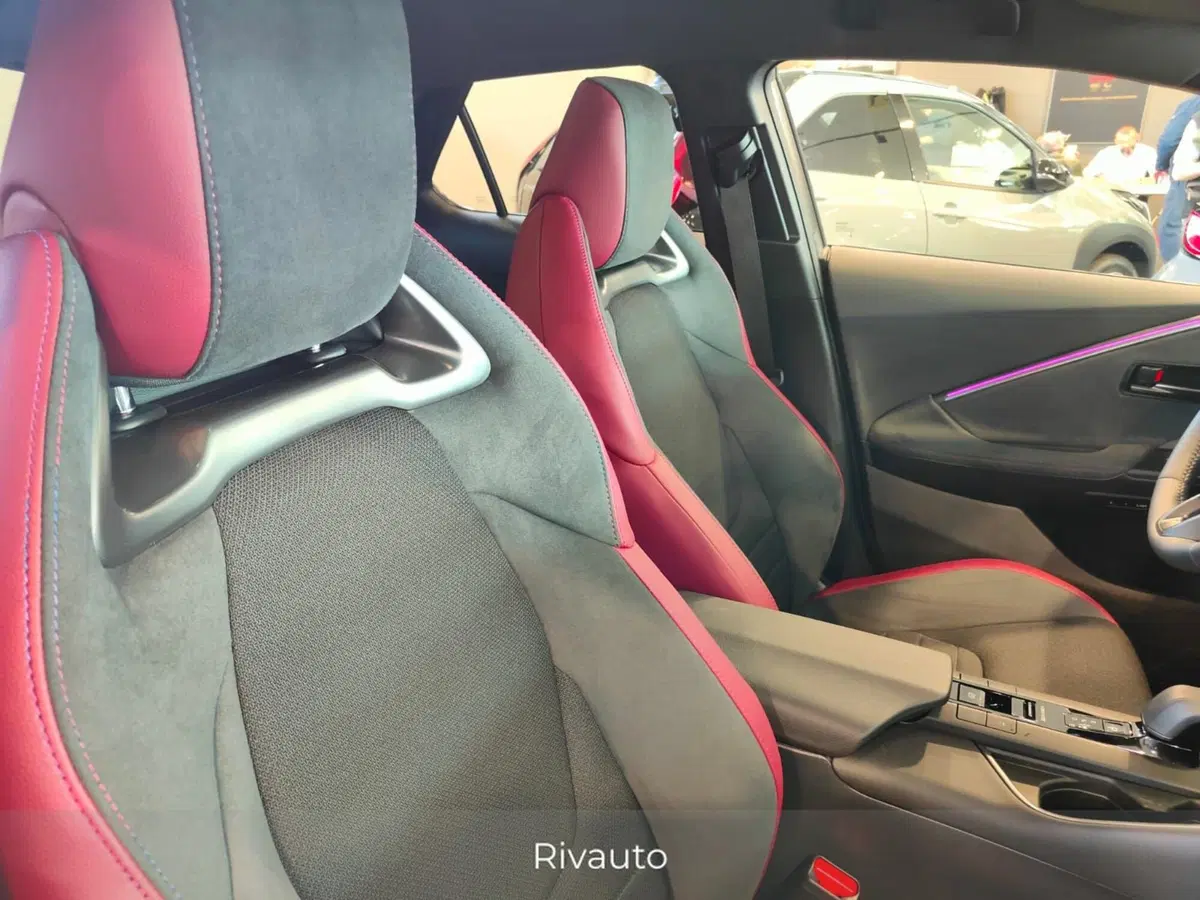Toyota Toyota C-HR usata a Como (17)