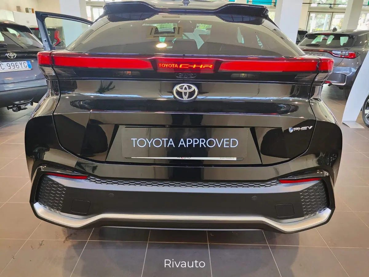 Toyota Toyota C-HR usata a Como (3)