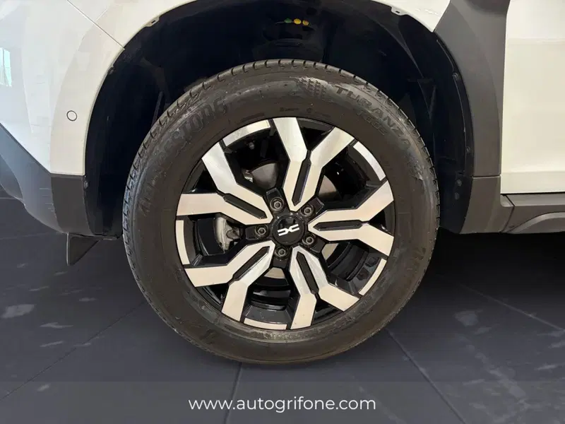 Dacia Duster usata a Modena (14)