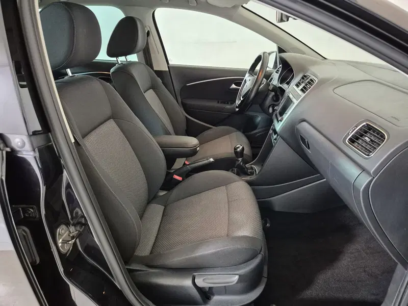 Volkswagen Polo usata a Torino (10)