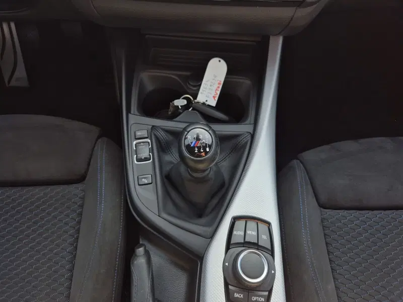 BMW Serie 1 5p. usata  (10)