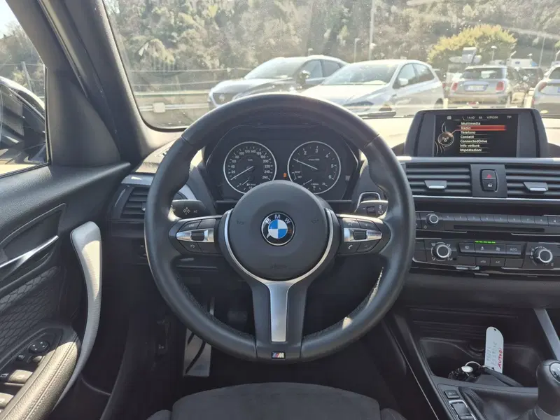 BMW Serie 1 5p. usata  (16)