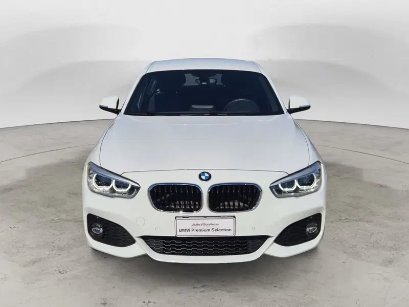 BMW Serie 1 5p. usata  (2)