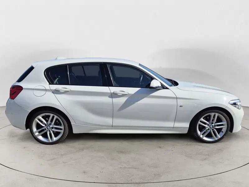 BMW Serie 1 5p. usata  (5)