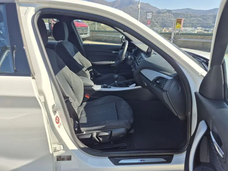 BMW Serie 1 5p. usata  (9)