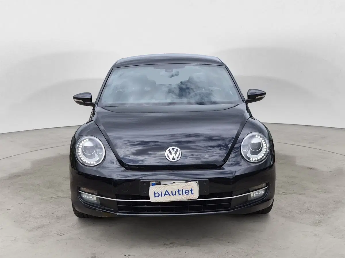 Volkswagen Maggiolino usata  (2)
