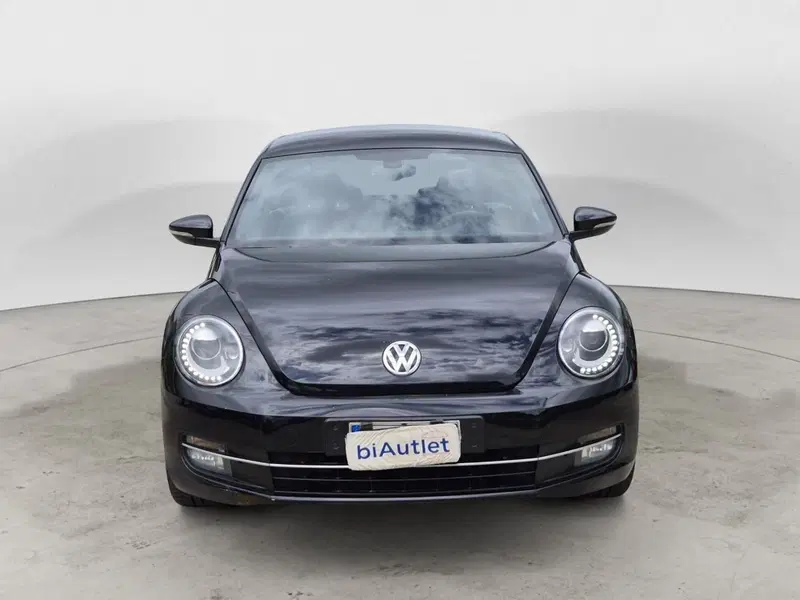 Volkswagen Maggiolino usata  (2)