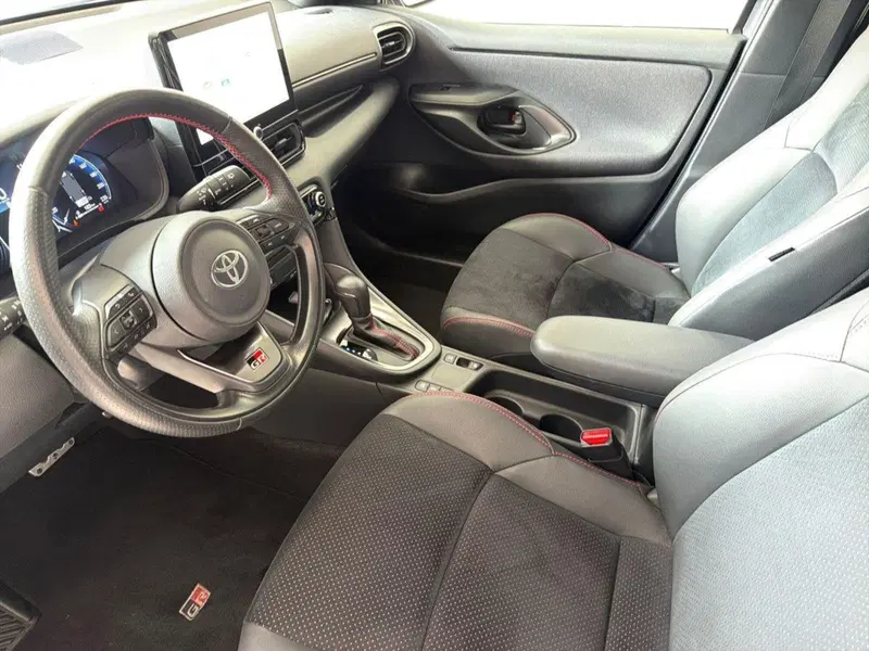 Toyota Yaris GR Sport usata a Catania (6)