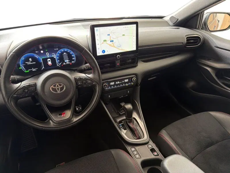 Toyota Yaris GR Sport usata a Catania (7)