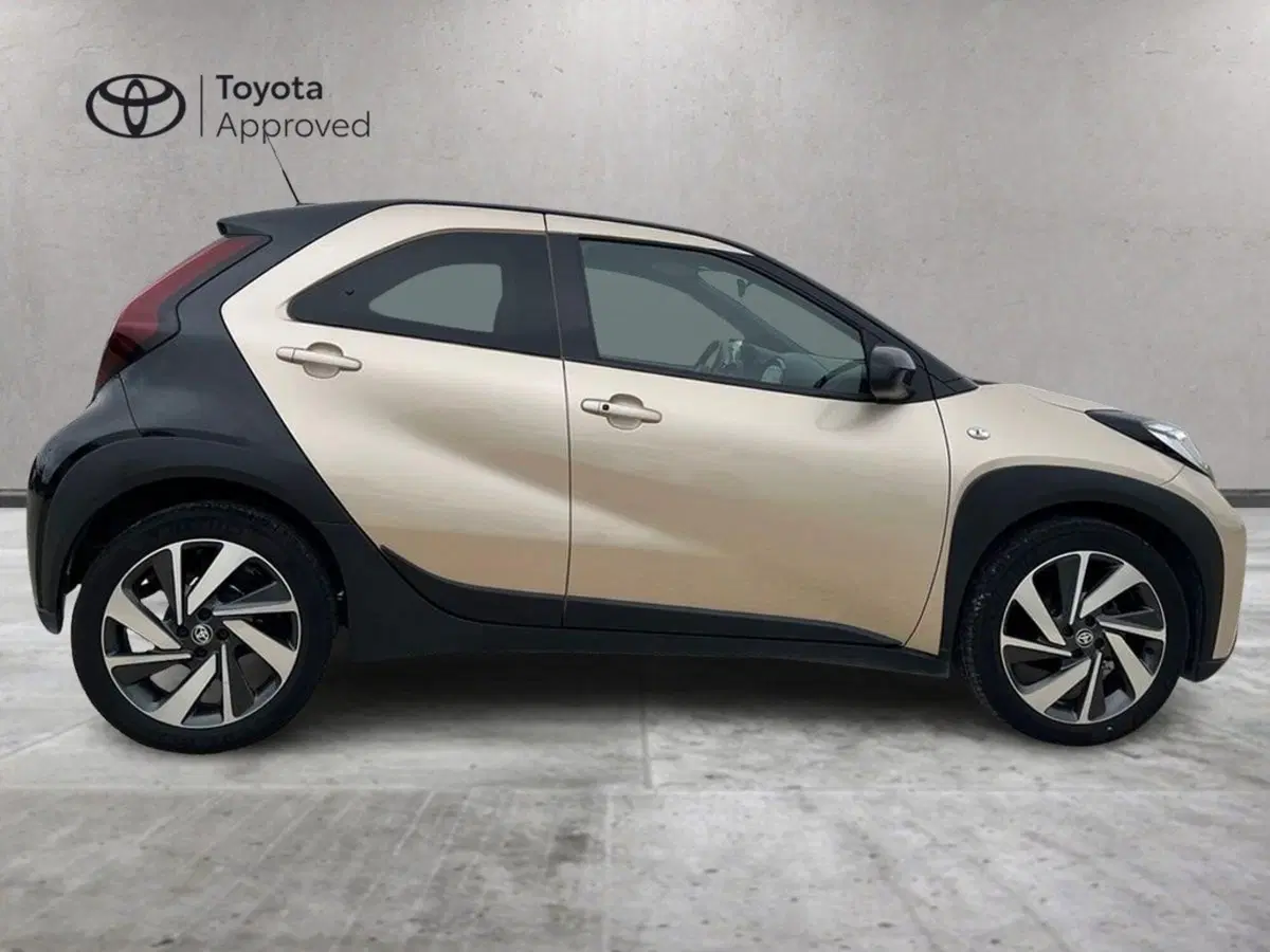 Toyota Aygo X usata a Ragusa (4)
