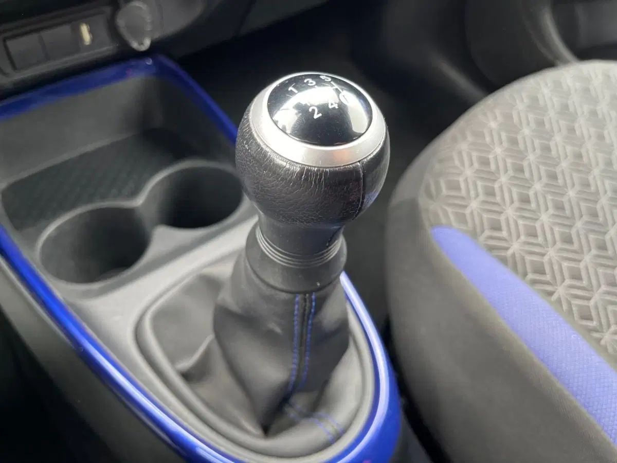 Toyota Aygo X usata a Ragusa (12)