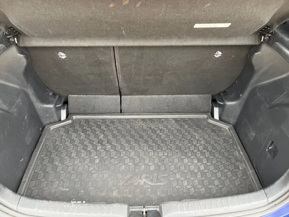 Toyota Yaris usata a Ragusa (6)