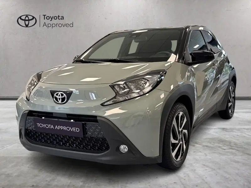 Toyota Aygo X usata a Prato