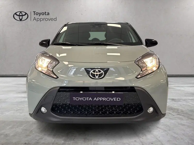 Toyota Aygo X usata a Prato (4)