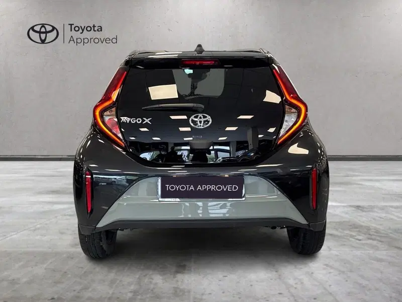 Toyota Aygo X usata a Prato (7)