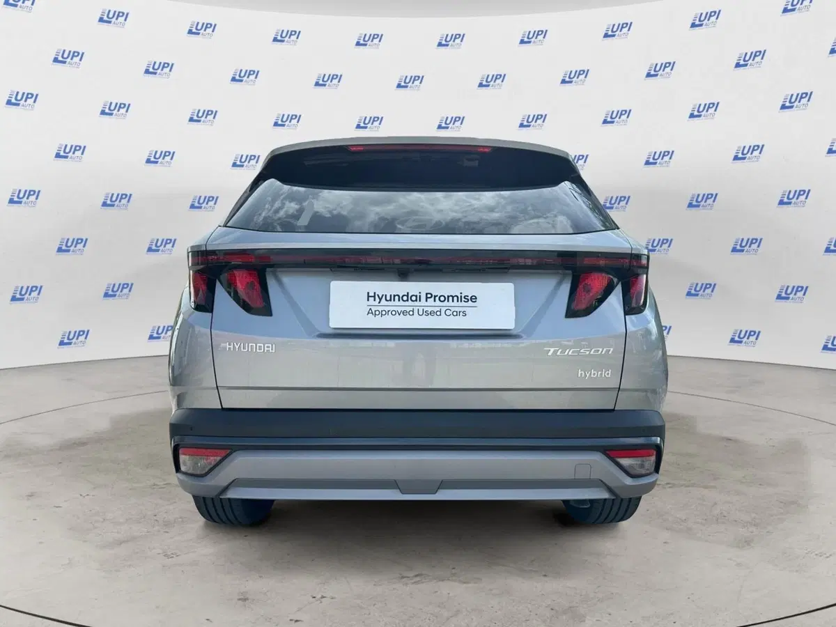 Hyundai Tucson nuova a Pistoia (2)