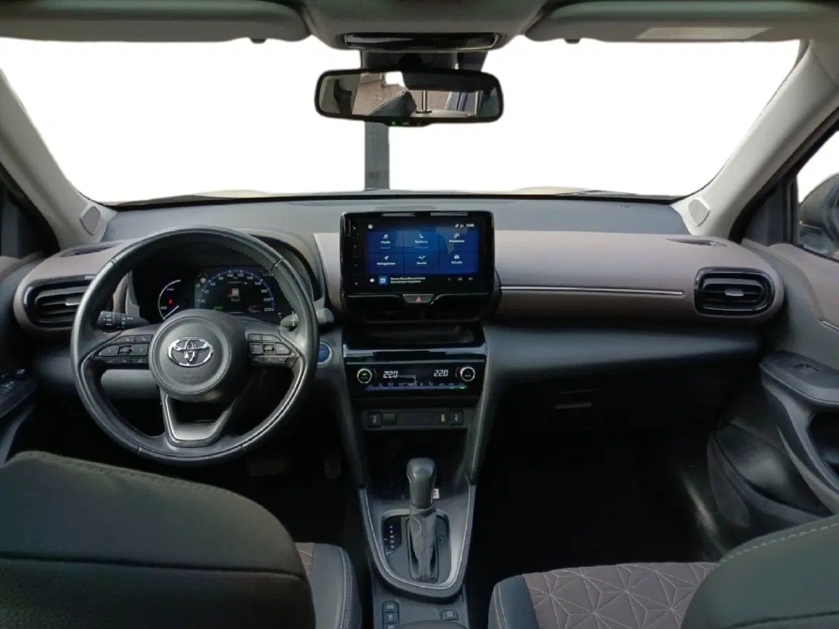 Toyota Yaris Cross usata a Milano (10)