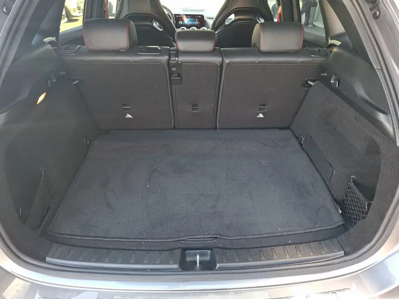 Mercedes-Benz GLA SUV nuova a Ancona (12)