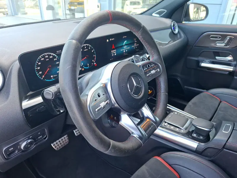 Mercedes-Benz GLA SUV nuova a Ancona (18)