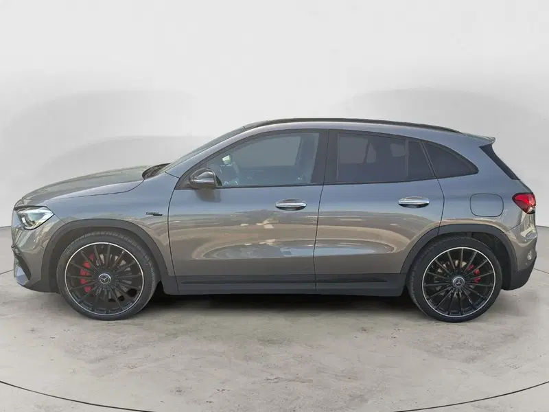 Mercedes-Benz GLA SUV nuova a Ancona (2)