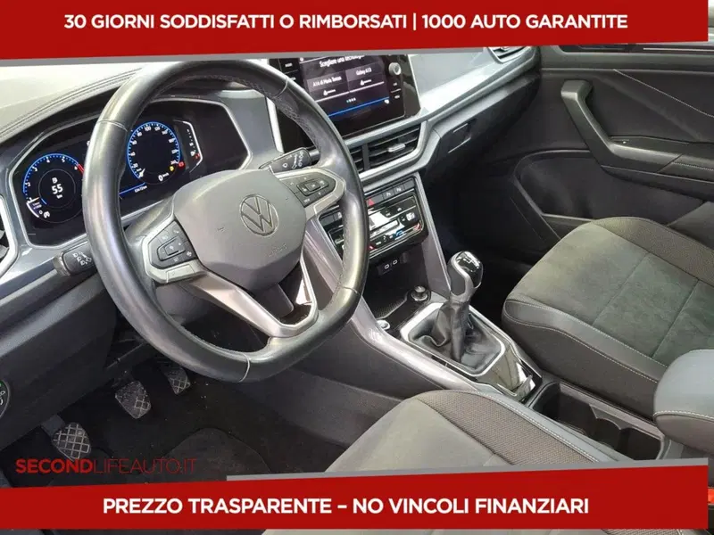 Volkswagen T-Roc usata a Chieti (13)