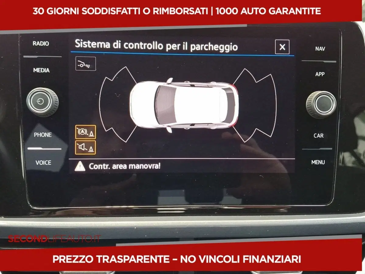 Volkswagen T-Roc usata a Chieti (16)