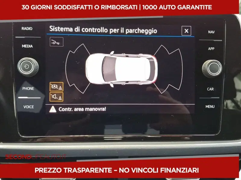 Volkswagen T-Roc usata a Chieti (16)