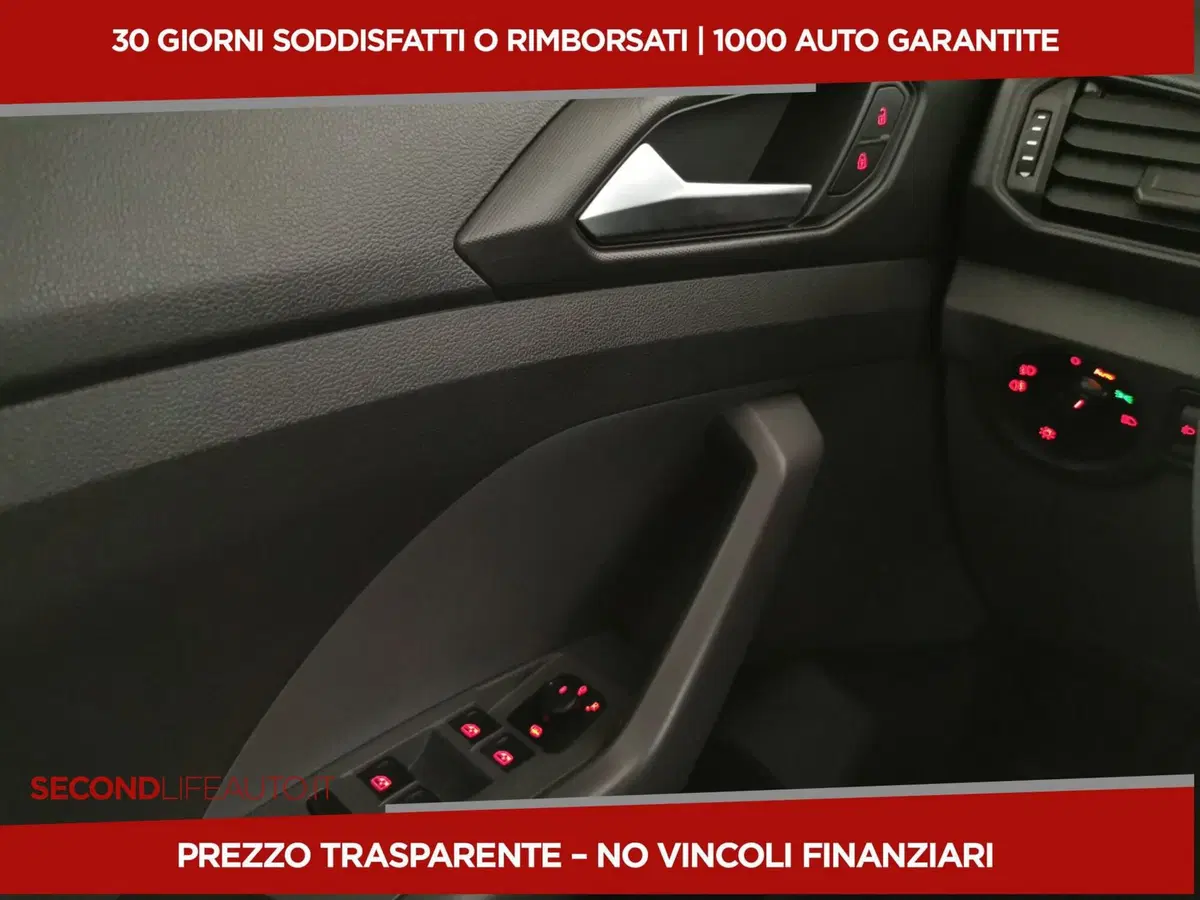 Volkswagen T-Cross usata a Chieti (19)