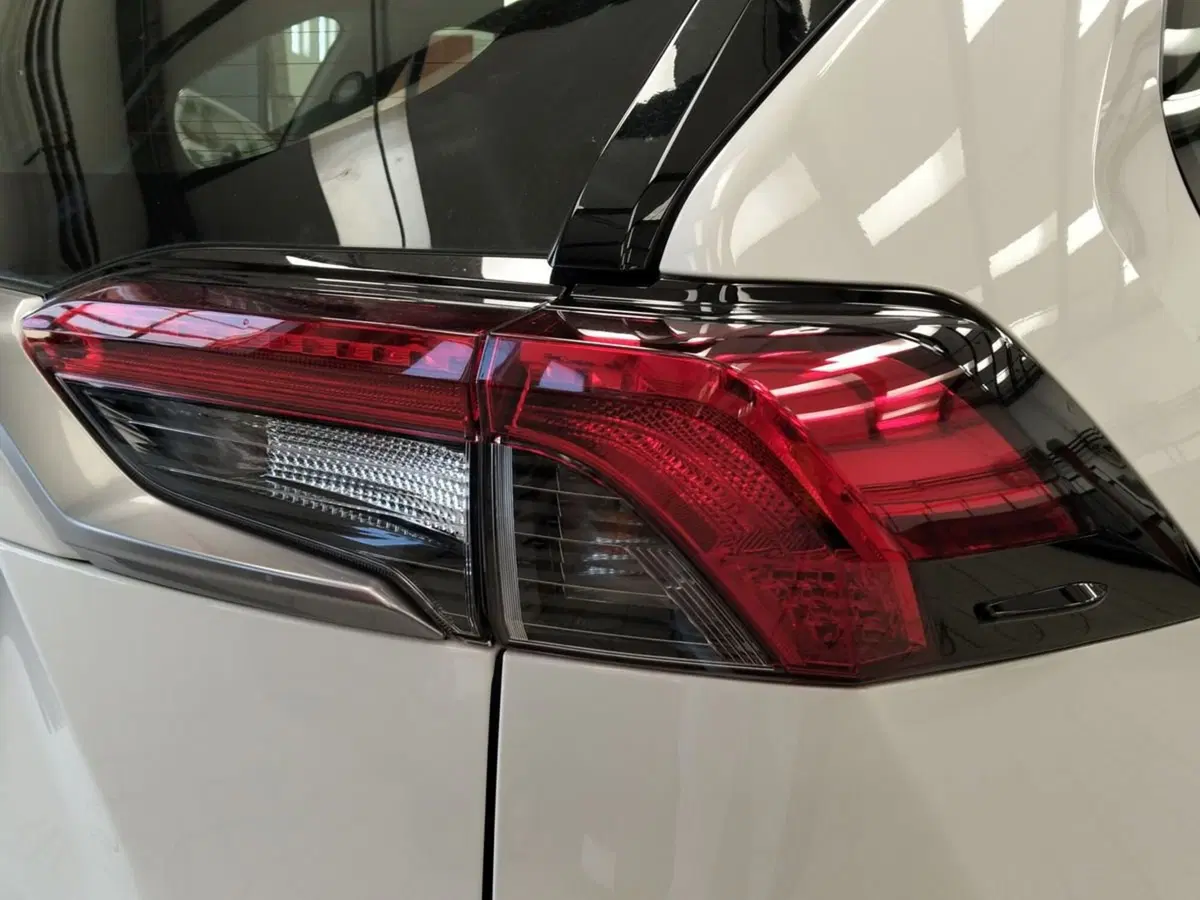 Toyota Rav4 usata a Roma (16)